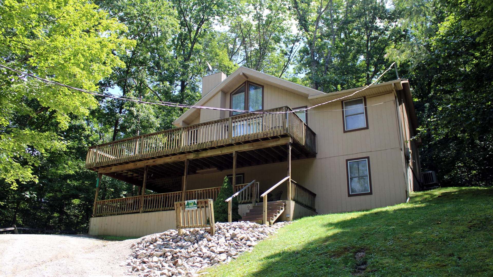 Moonbeam Chalet Cabin